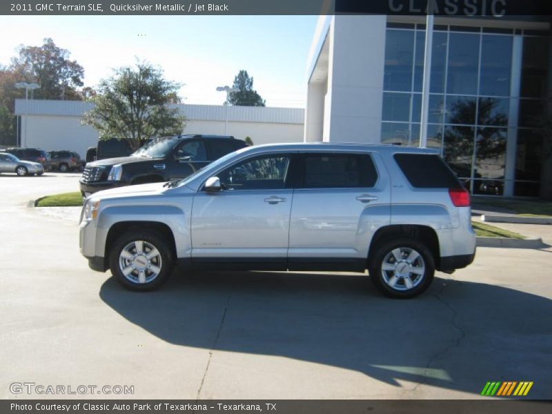 Quicksilver Metallic / Jet Black 2011 GMC Terrain SLE