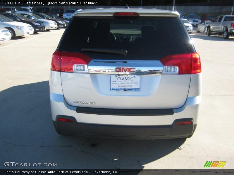 Quicksilver Metallic / Jet Black 2011 GMC Terrain SLE