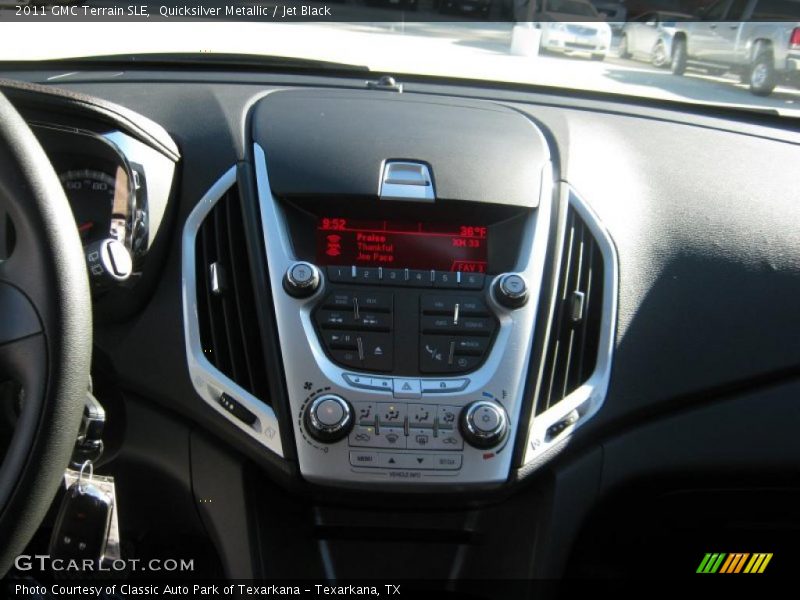 Quicksilver Metallic / Jet Black 2011 GMC Terrain SLE