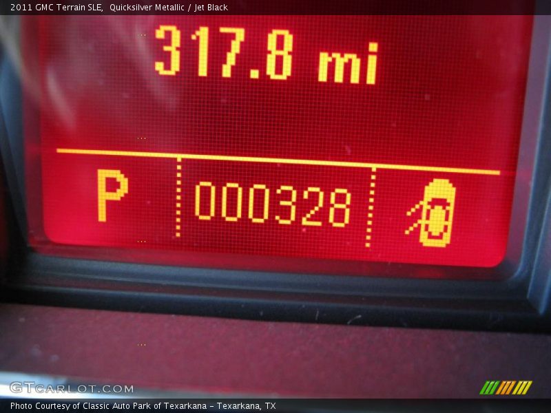 Quicksilver Metallic / Jet Black 2011 GMC Terrain SLE