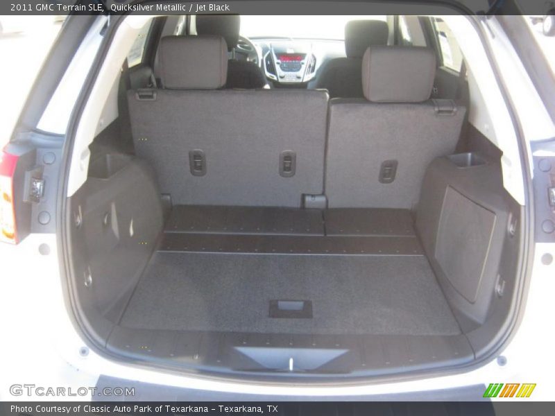 Quicksilver Metallic / Jet Black 2011 GMC Terrain SLE