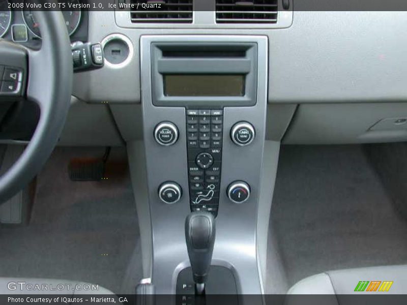Controls of 2008 C30 T5 Version 1.0
