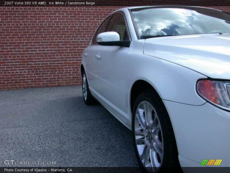 Ice White / Sandstone Beige 2007 Volvo S80 V8 AWD