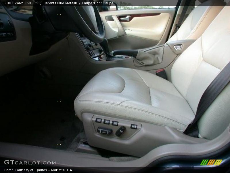 Barents Blue Metallic / Taupe/Light Taupe 2007 Volvo S60 2.5T