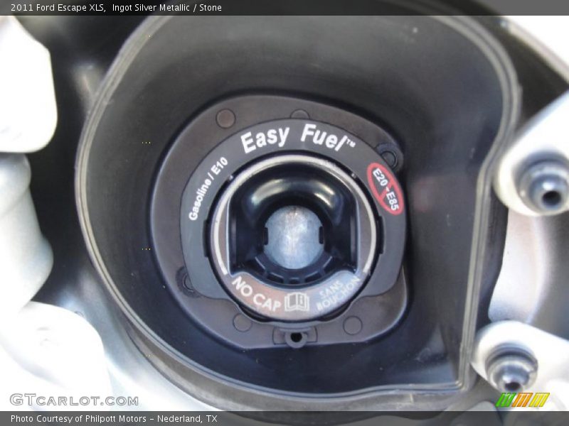Ingot Silver Metallic / Stone 2011 Ford Escape XLS