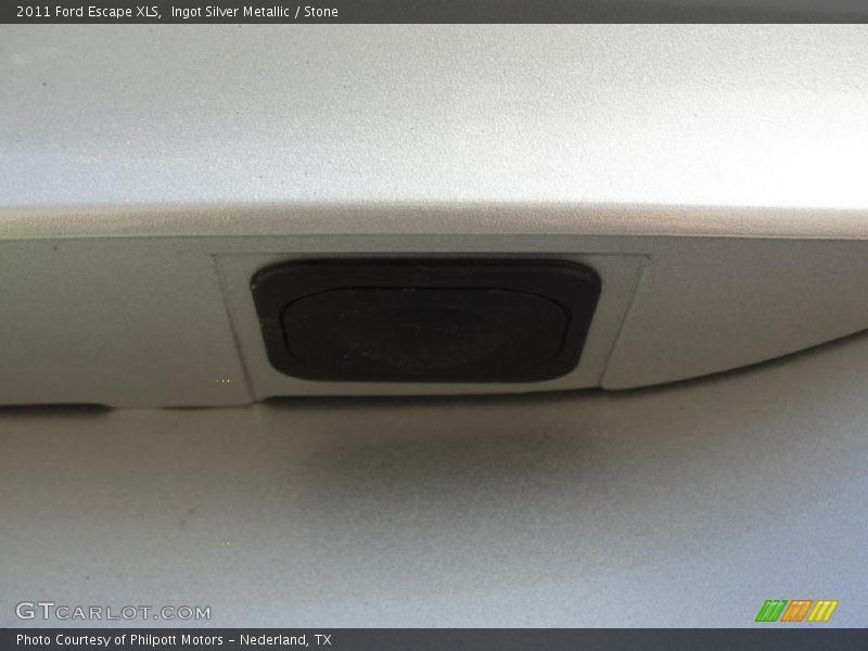 Ingot Silver Metallic / Stone 2011 Ford Escape XLS