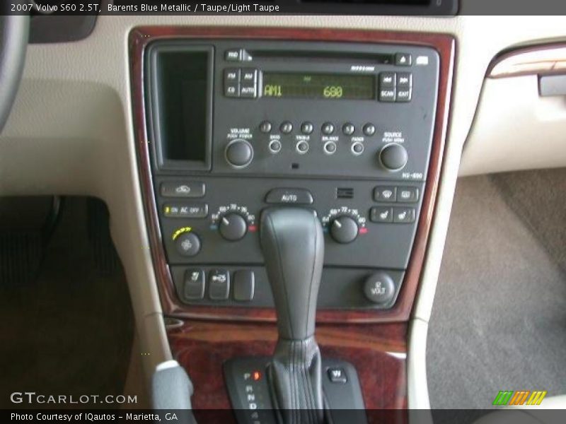 Barents Blue Metallic / Taupe/Light Taupe 2007 Volvo S60 2.5T