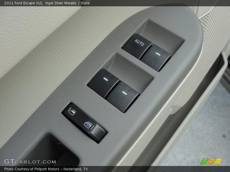 Ingot Silver Metallic / Stone 2011 Ford Escape XLS