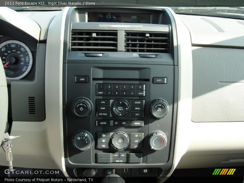 Ingot Silver Metallic / Stone 2011 Ford Escape XLS