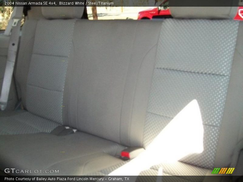 Blizzard White / Steel/Titanium 2004 Nissan Armada SE 4x4