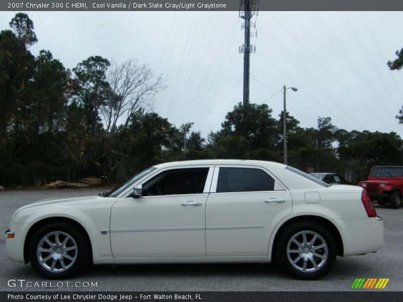 Cool Vanilla / Dark Slate Gray/Light Graystone 2007 Chrysler 300 C HEMI