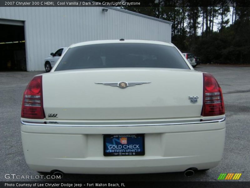 Cool Vanilla / Dark Slate Gray/Light Graystone 2007 Chrysler 300 C HEMI