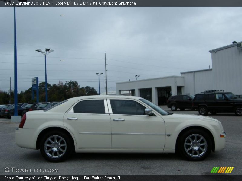 Cool Vanilla / Dark Slate Gray/Light Graystone 2007 Chrysler 300 C HEMI
