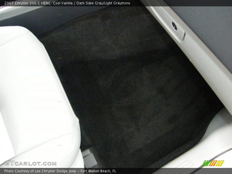 Cool Vanilla / Dark Slate Gray/Light Graystone 2007 Chrysler 300 C HEMI