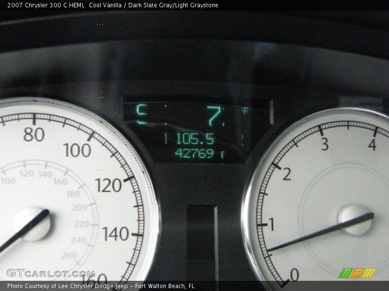 Cool Vanilla / Dark Slate Gray/Light Graystone 2007 Chrysler 300 C HEMI
