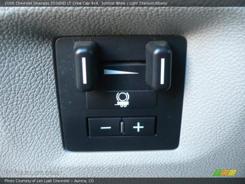 Controls of 2008 Silverado 3500HD LT Crew Cab 4x4