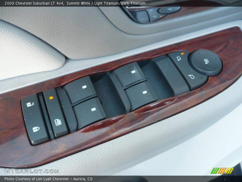 Summit White / Light Titanium/Dark Titanium 2009 Chevrolet Suburban LT 4x4