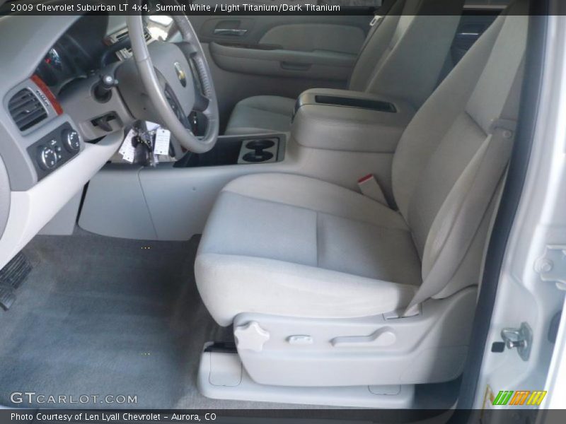 Summit White / Light Titanium/Dark Titanium 2009 Chevrolet Suburban LT 4x4