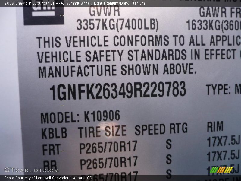 Summit White / Light Titanium/Dark Titanium 2009 Chevrolet Suburban LT 4x4