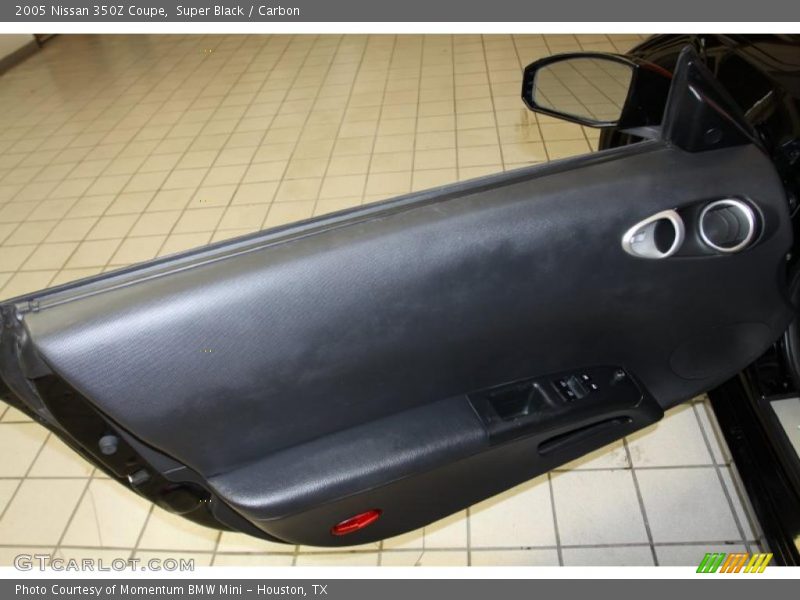 Super Black / Carbon 2005 Nissan 350Z Coupe