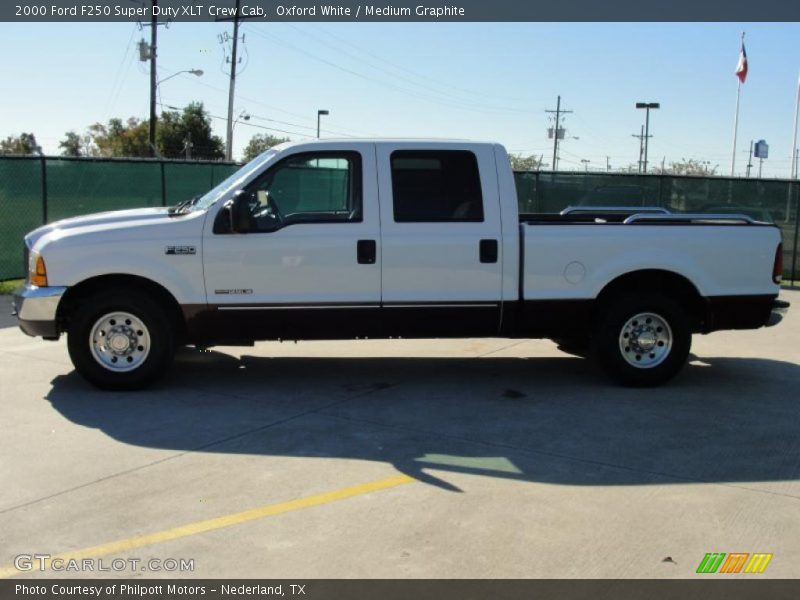 Oxford White / Medium Graphite 2000 Ford F250 Super Duty XLT Crew Cab