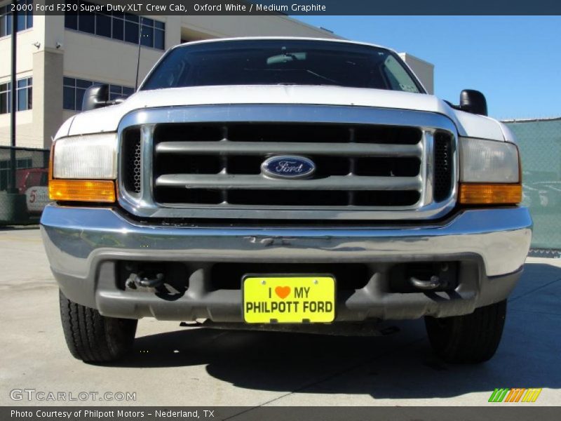 Oxford White / Medium Graphite 2000 Ford F250 Super Duty XLT Crew Cab