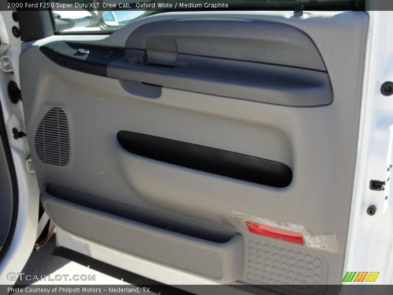 Oxford White / Medium Graphite 2000 Ford F250 Super Duty XLT Crew Cab