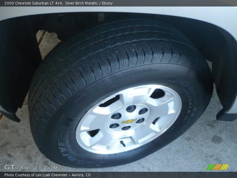 Silver Birch Metallic / Ebony 2009 Chevrolet Suburban LT 4x4