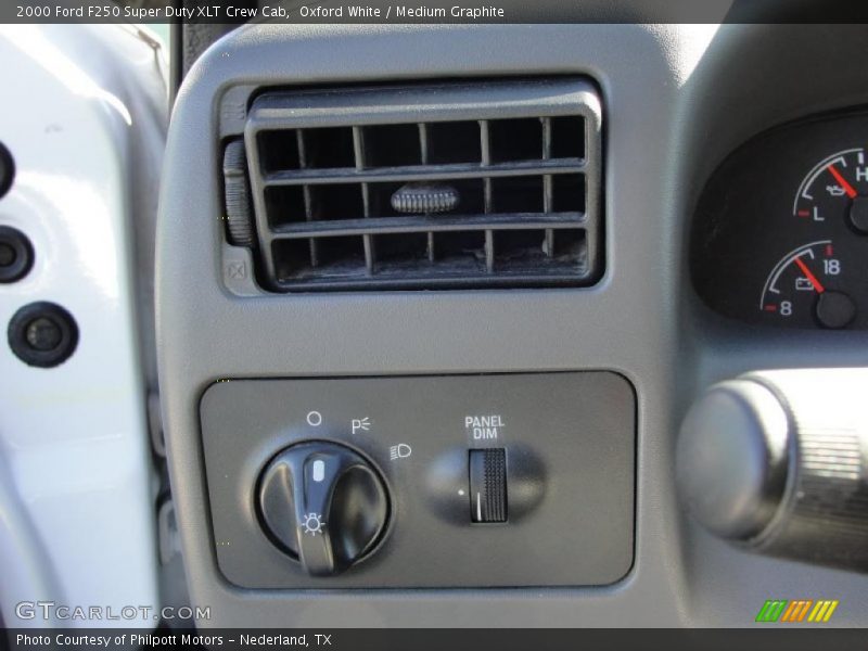 Oxford White / Medium Graphite 2000 Ford F250 Super Duty XLT Crew Cab