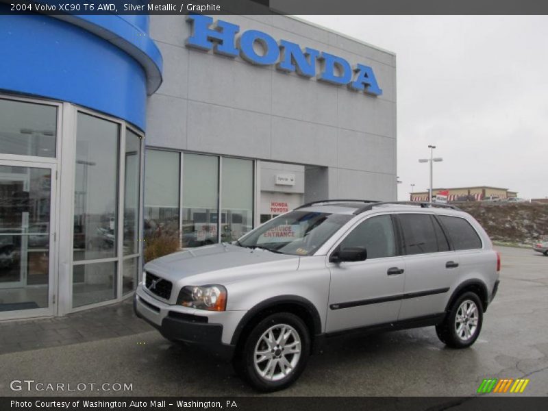 Silver Metallic / Graphite 2004 Volvo XC90 T6 AWD