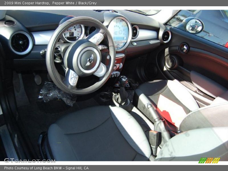 Pepper White / Black/Grey 2009 Mini Cooper Hardtop