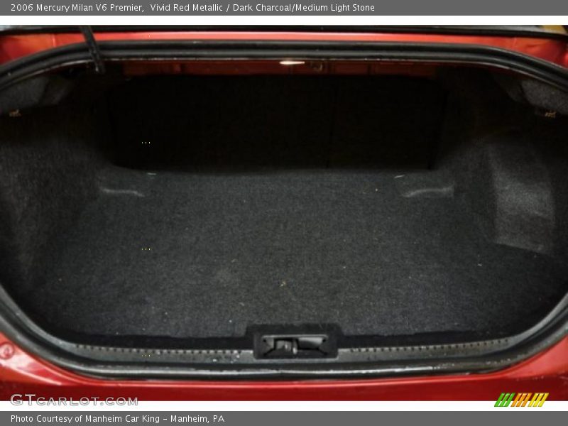 Vivid Red Metallic / Dark Charcoal/Medium Light Stone 2006 Mercury Milan V6 Premier