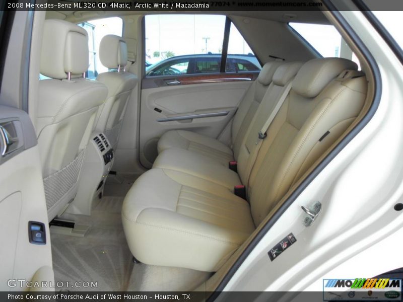 Arctic White / Macadamia 2008 Mercedes-Benz ML 320 CDI 4Matic