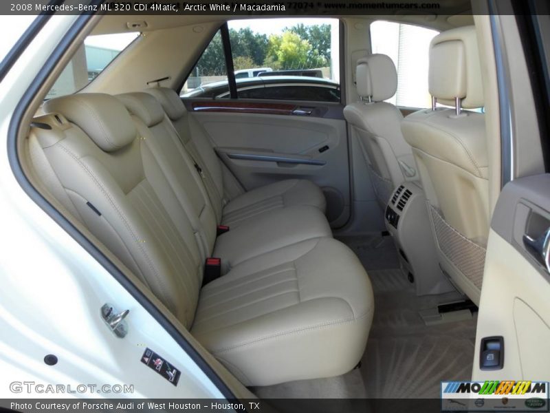 Arctic White / Macadamia 2008 Mercedes-Benz ML 320 CDI 4Matic