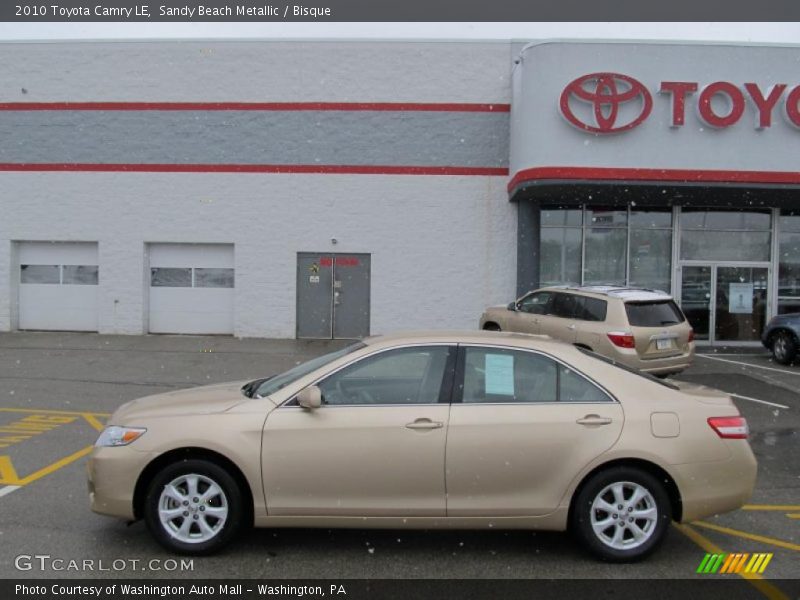 Sandy Beach Metallic / Bisque 2010 Toyota Camry LE