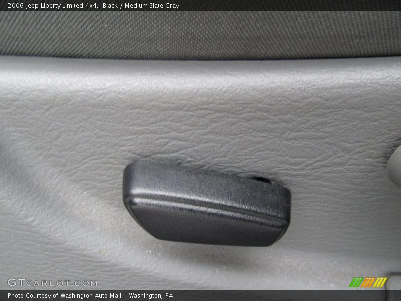 Black / Medium Slate Gray 2006 Jeep Liberty Limited 4x4