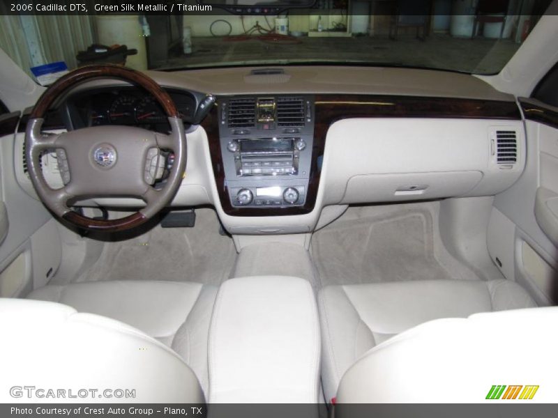 Green Silk Metallic / Titanium 2006 Cadillac DTS