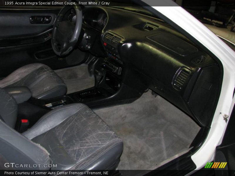 Frost White / Gray 1995 Acura Integra Special Edition Coupe