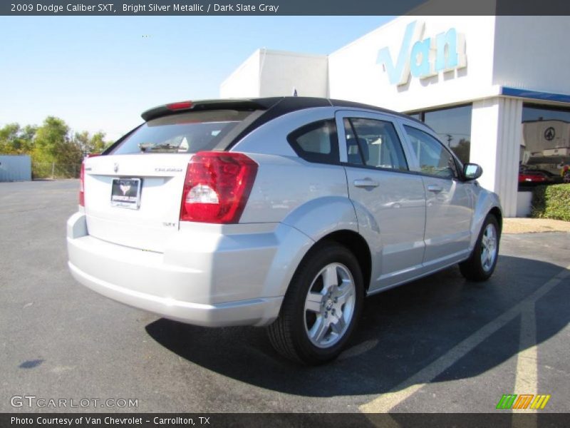 Bright Silver Metallic / Dark Slate Gray 2009 Dodge Caliber SXT