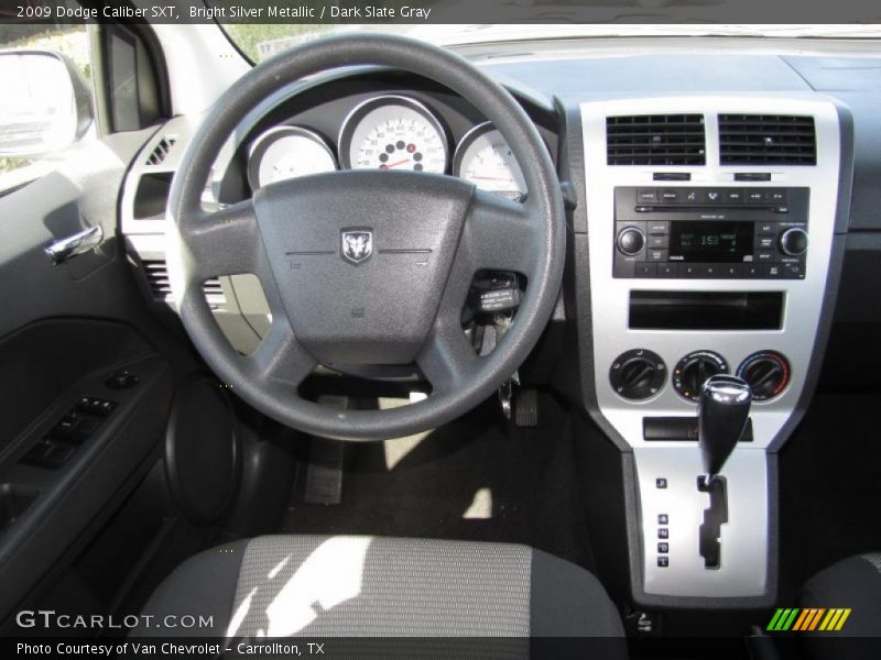Bright Silver Metallic / Dark Slate Gray 2009 Dodge Caliber SXT