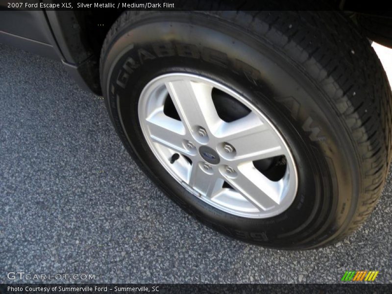Silver Metallic / Medium/Dark Flint 2007 Ford Escape XLS