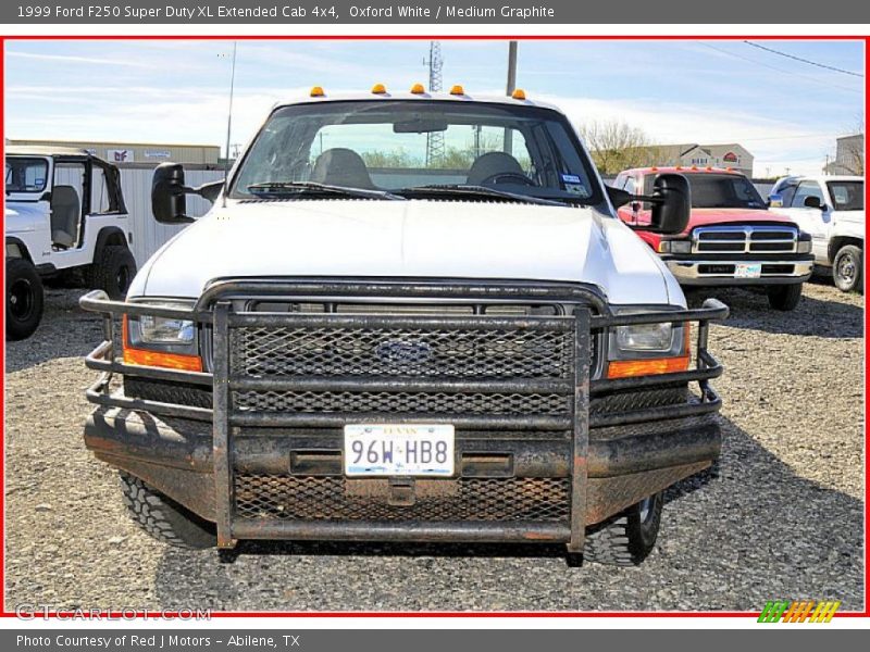 Oxford White / Medium Graphite 1999 Ford F250 Super Duty XL Extended Cab 4x4