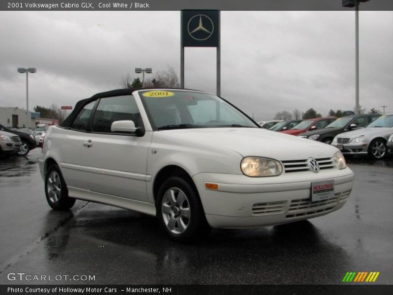 Front 3/4 View of 2001 Cabrio GLX