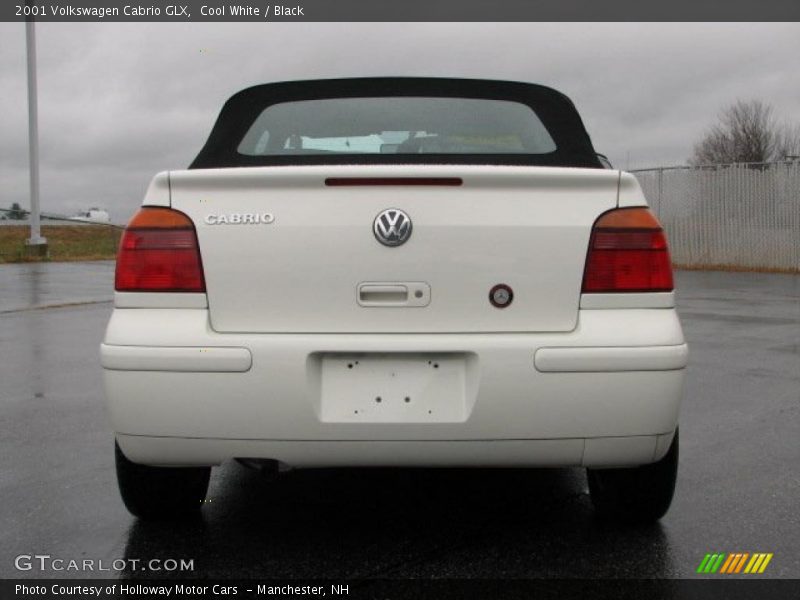 Cool White / Black 2001 Volkswagen Cabrio GLX
