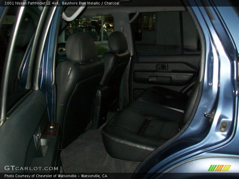 Bayshore Blue Metallic / Charcoal 2001 Nissan Pathfinder LE 4x4