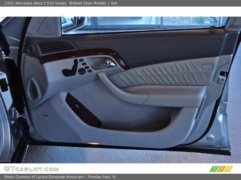 Brilliant Silver Metallic / Ash 2002 Mercedes-Benz S 500 Sedan