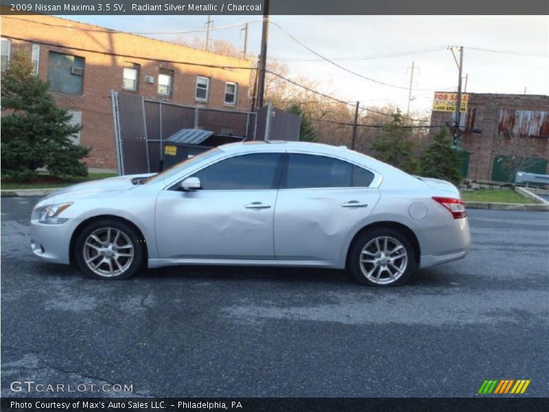 Radiant Silver Metallic / Charcoal 2009 Nissan Maxima 3.5 SV