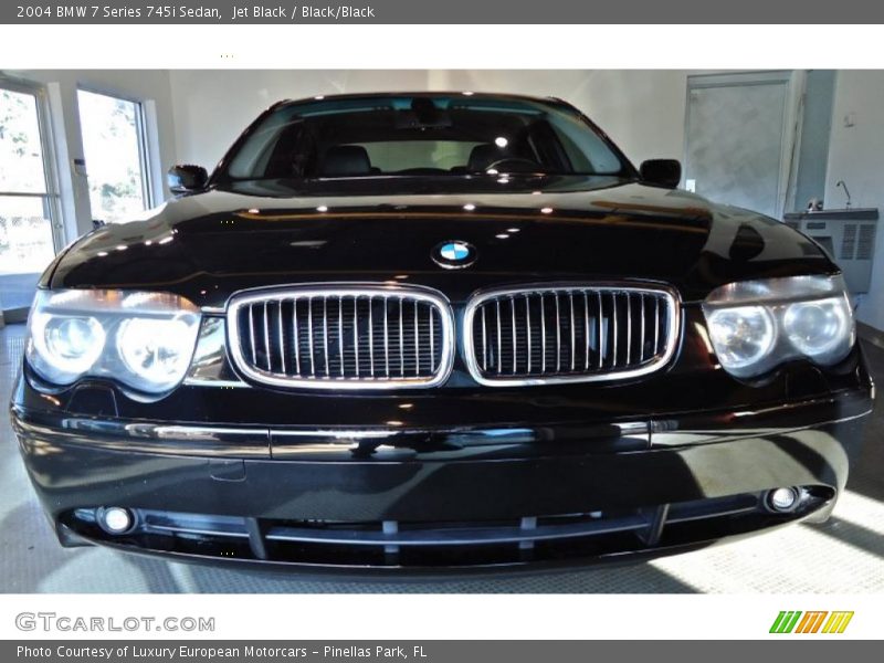 Jet Black / Black/Black 2004 BMW 7 Series 745i Sedan