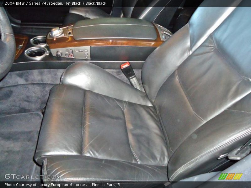 Jet Black / Black/Black 2004 BMW 7 Series 745i Sedan