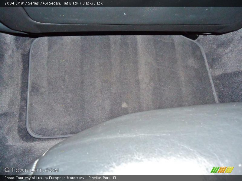 Jet Black / Black/Black 2004 BMW 7 Series 745i Sedan